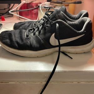 Nike Flex Bijoux Woman’s size 11